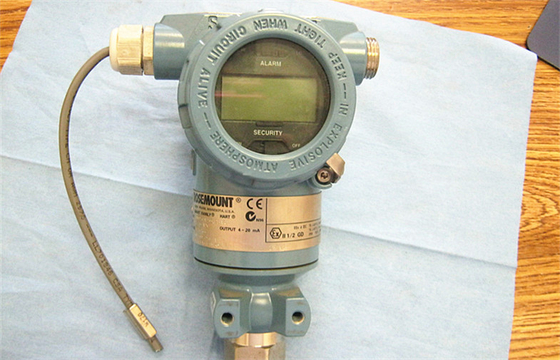 3051TA ضغط مطلق جهاز إرسال مع وحيد عازل تصميم, 0,3 to 10000 psi